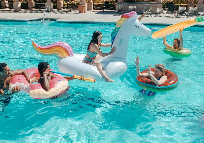Everything You Need to Know to Throw the Ultimate Summer Pool Party