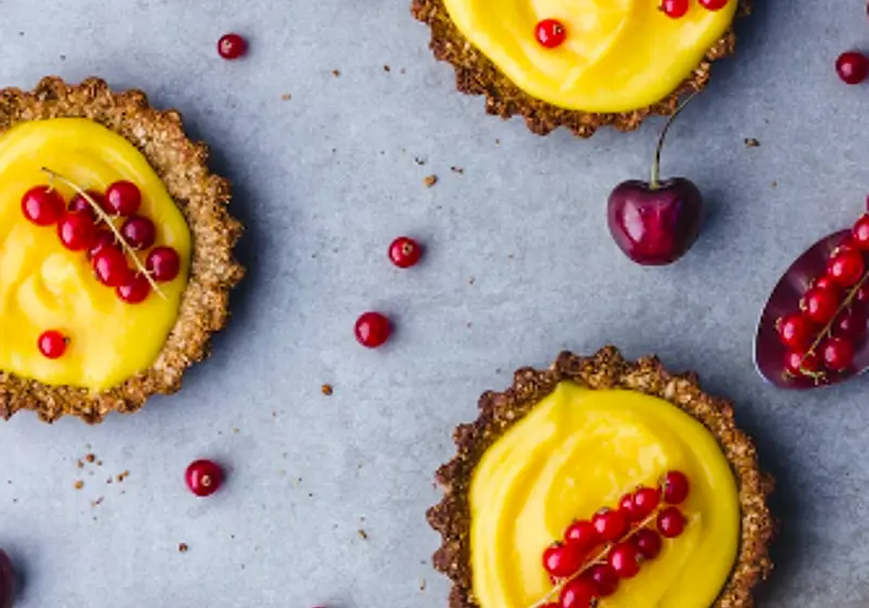 5 Easy and Delicious Vegan Desserts Fit for the Summer Months
