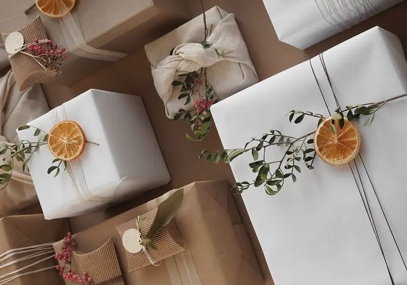 20 Creative Gift Ideas for Your Friends!