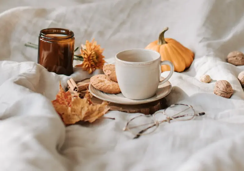7 Delicious Teas to Make for the Fall Season