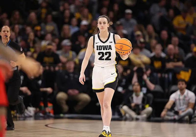 Caitlin Clark to Sabrina Ionescu: the Rise of Women's Basketball