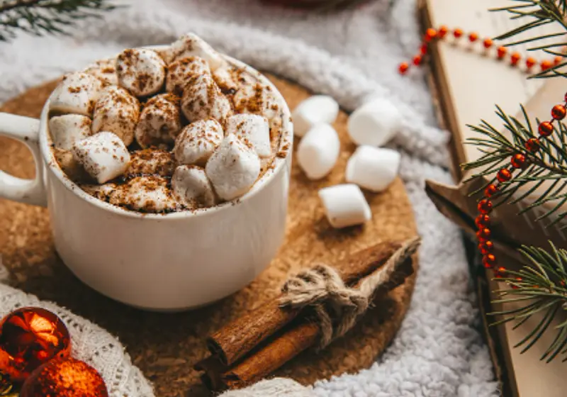 Treats to Eat While Watching Each of These Holiday Movies